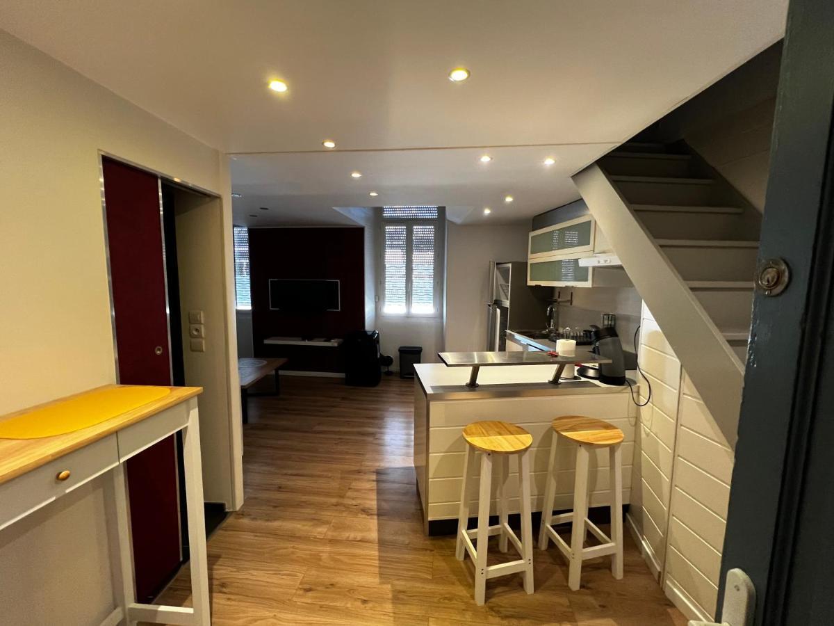 Superbe Duplex Climatisee * Nîmes